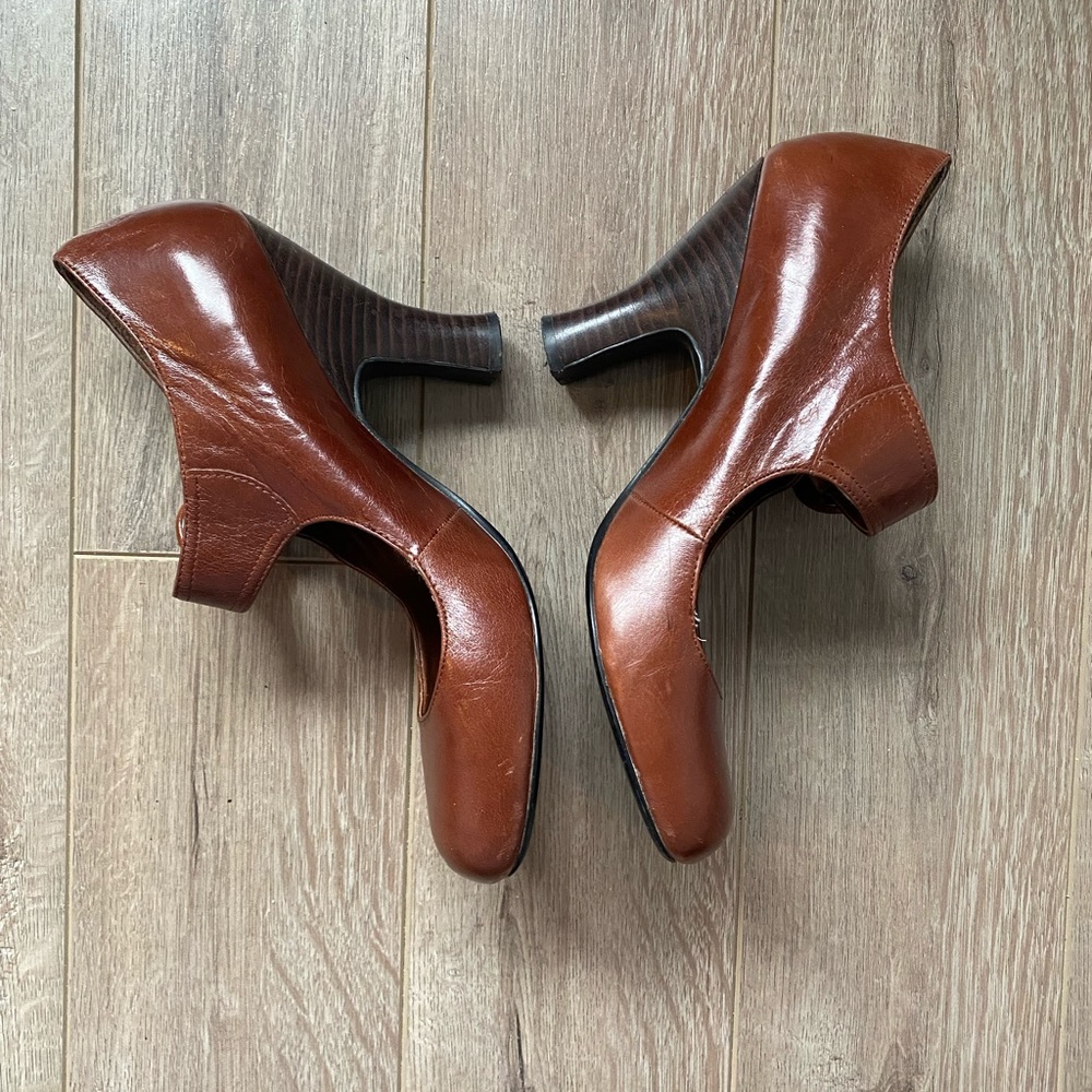 Adorable academia heels - Picture 9 of 10